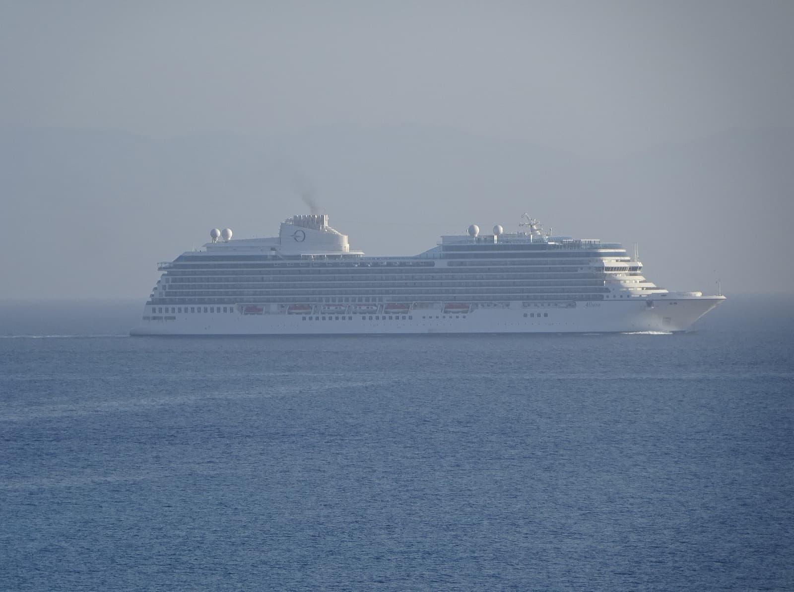 Oceania Allura arriving in Rhodes in her first season