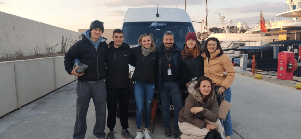 Cruise guests gathered with their private guide at the Kuşadası port exit, moments before the 20-minute drive to Ephesus